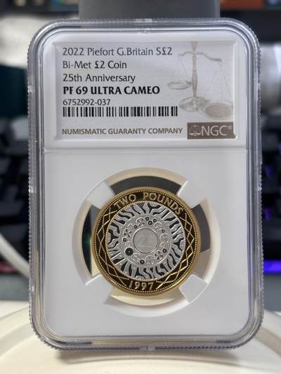 第183期拍卖 - 英国2022年发行2英镑25周年纪念币局部镀金加厚银币NGC- PF69UC 带盒证,925银镀金，24克，发行1425枚