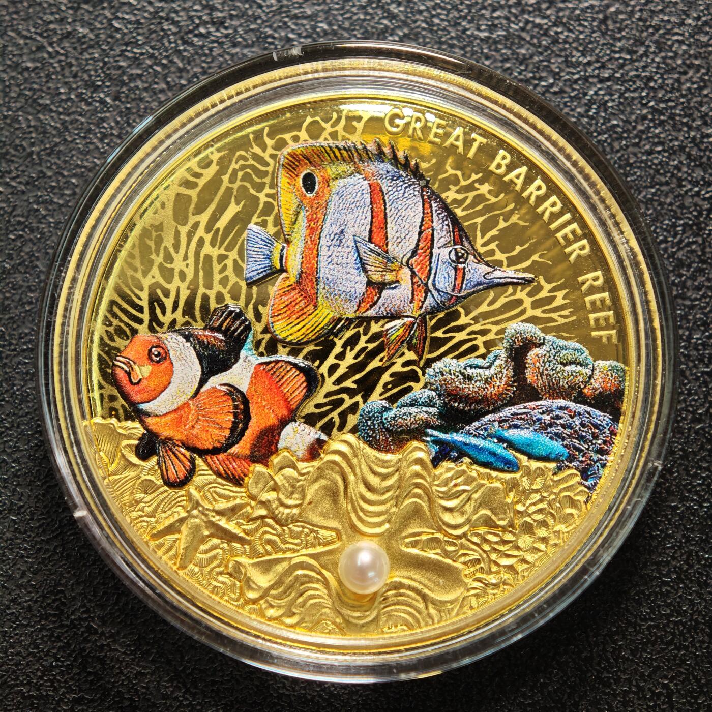 【德藏】世界币章拍卖第156期（拍品征集中~欢迎藏友联系）  2020年 纽埃大堡礁100元镶嵌彩色精制纪念银币(1盎司) 99.99%金 原盒 带证书 品相一流