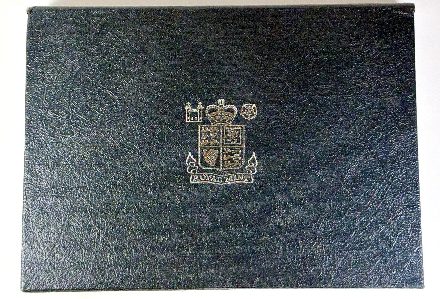 【雨安】【直播拍卖】【世界币章118期-裸币】2025-12-05 周五 19:30 保真 [现代套币] Great Britain 英国 套币 精制套币 1987年