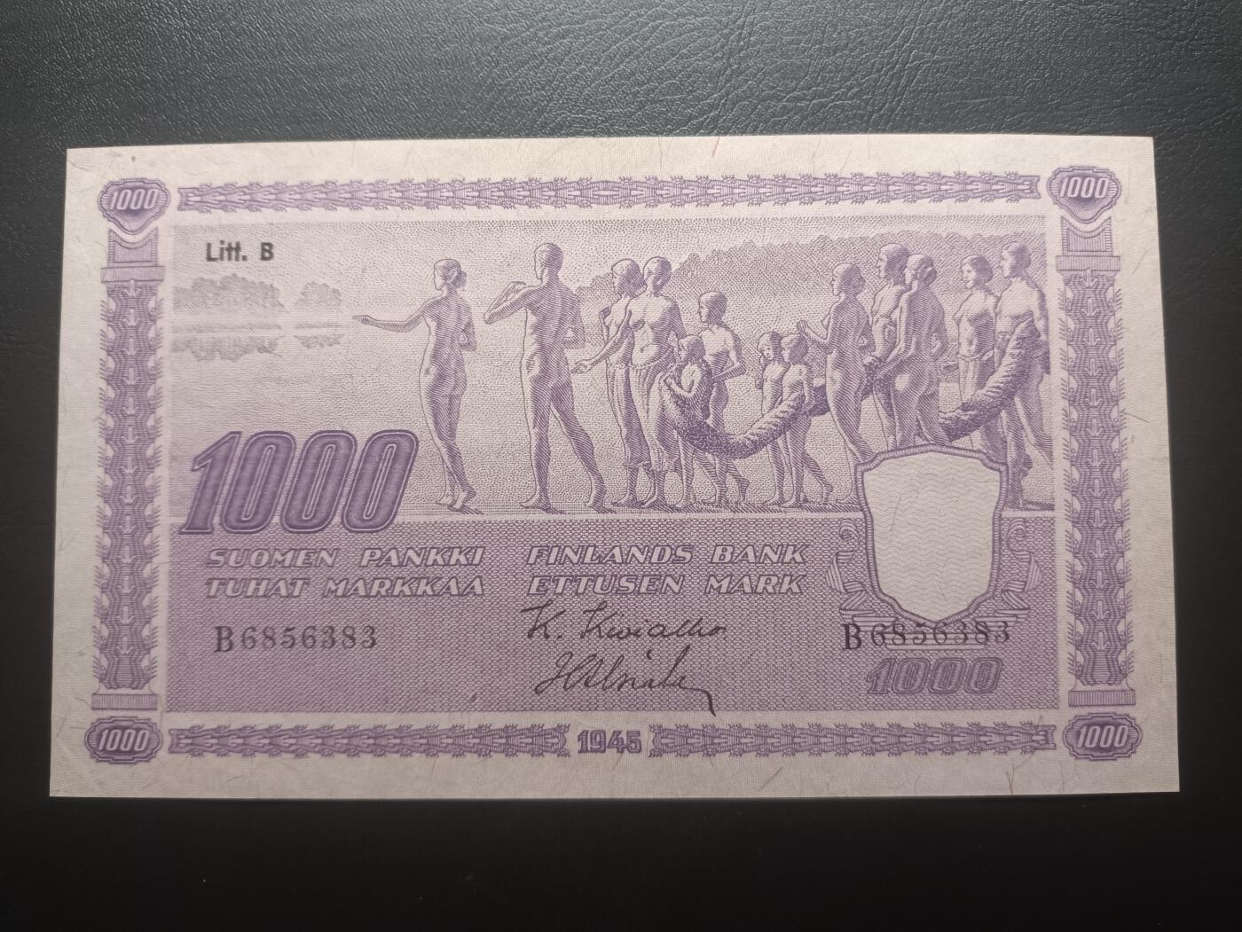 2025十二月第一期，总206期 芬兰1945年1000马克AUNC，此系列极稀有的大票幅大面值，象征着民族的起源和前进的意境画和国徽