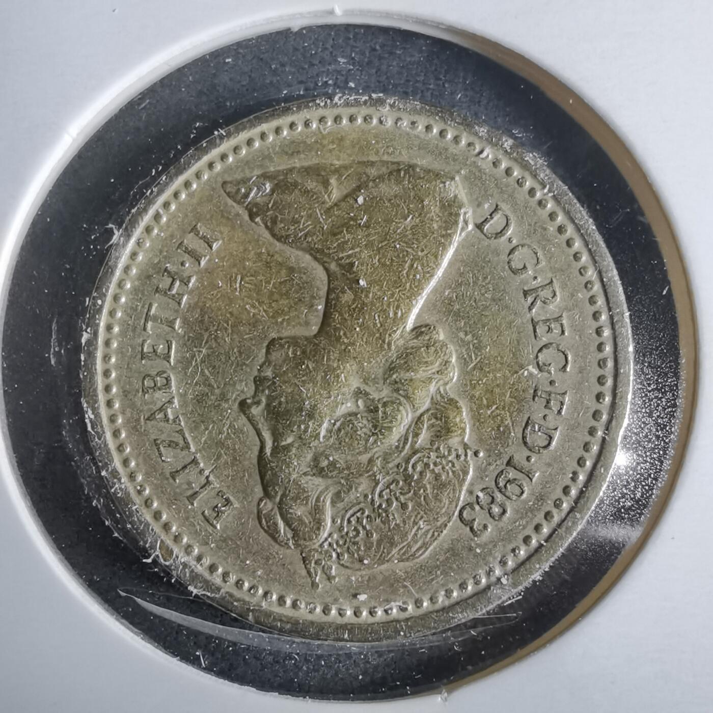 沼泽如烟--第921场 英国1983年一磅