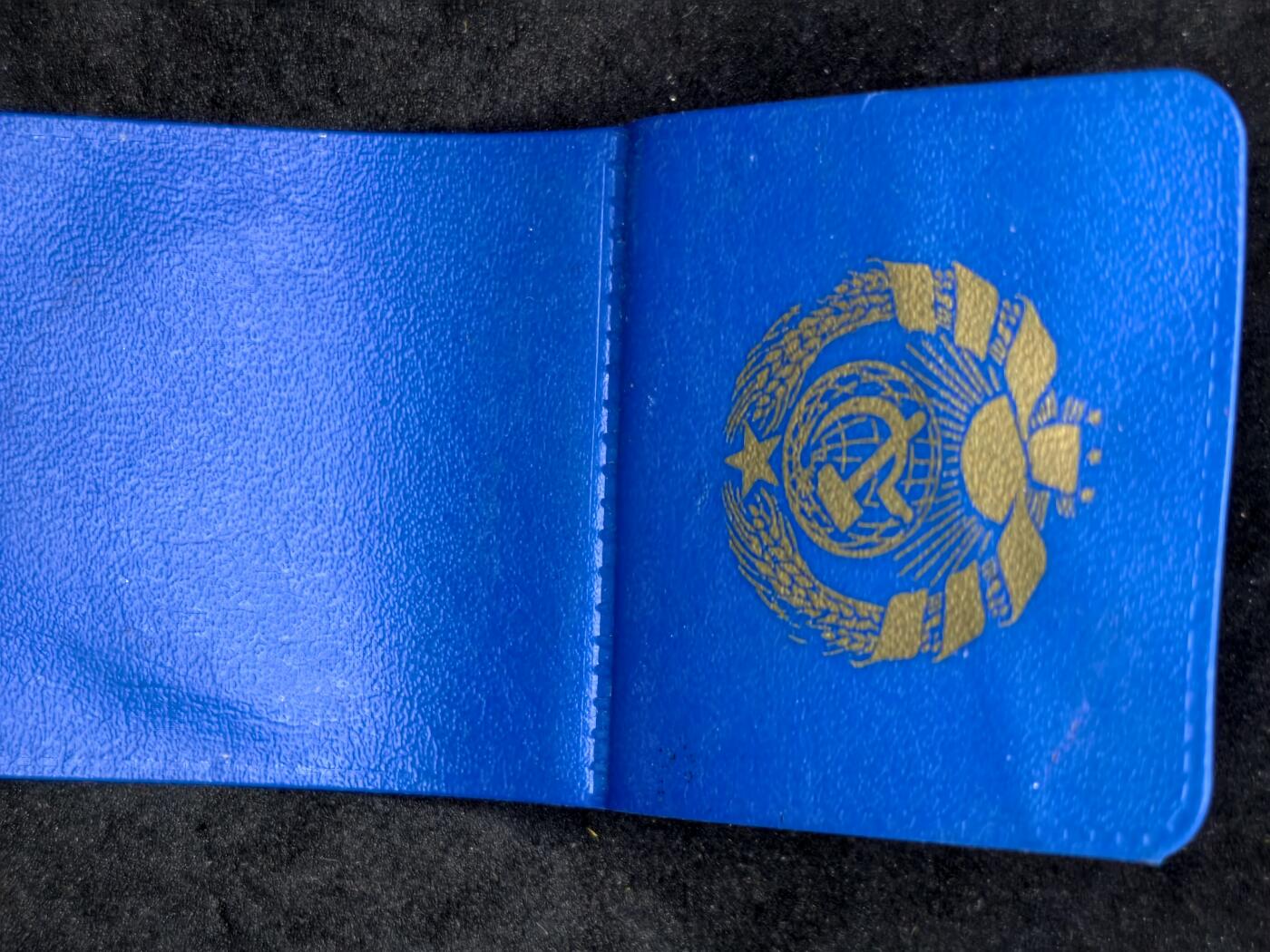 凯旋世界勋赏（第20期）（欢迎送拍）（对拍品有疑问请询问客服，不接受到手刀，出价默认拍品品相。请认真阅读拍卖规则！出价默认已认可！）（收到货请录制开箱视频，无视频概不处理问题。） 苏联造毛头纪念银章