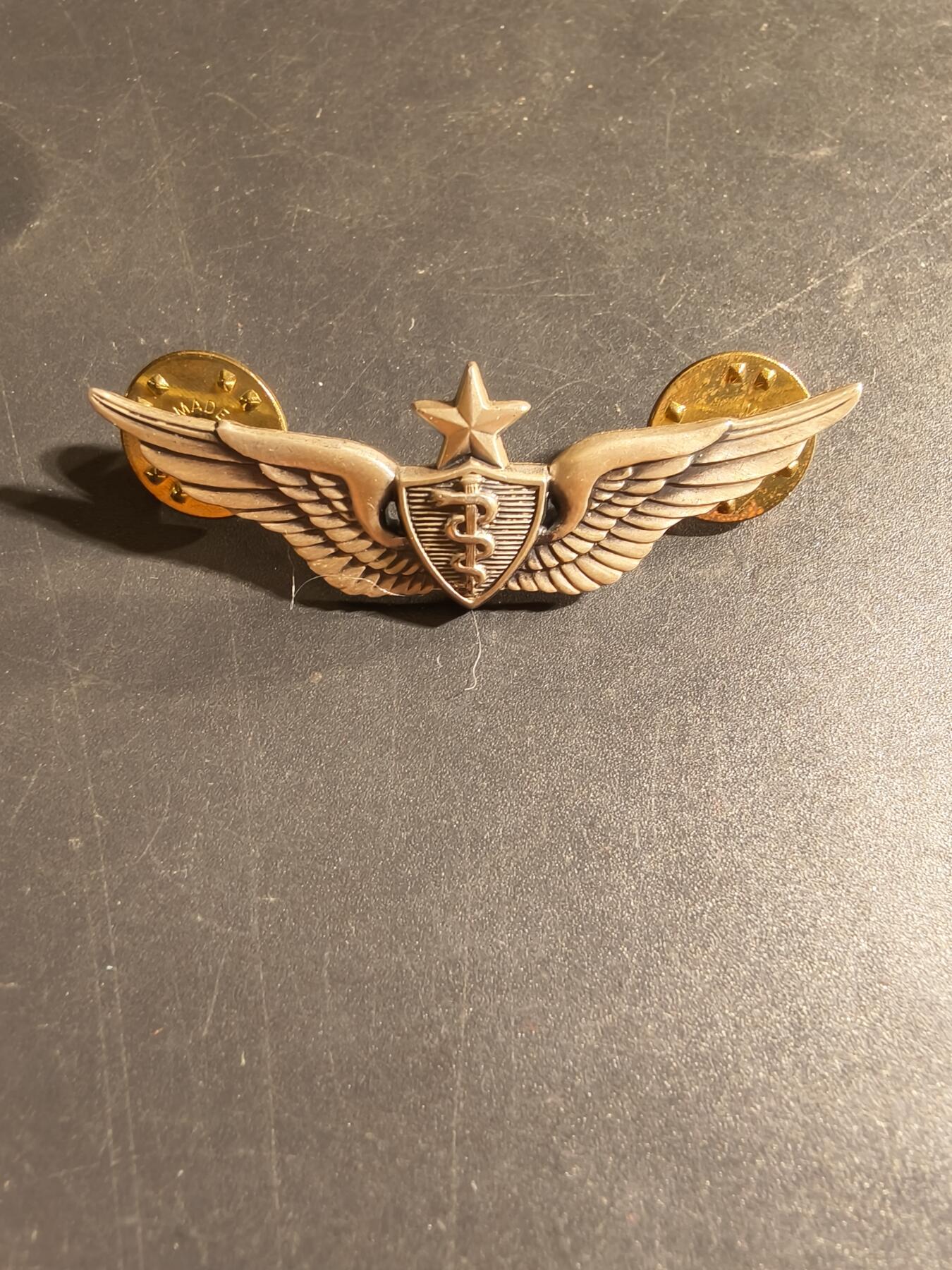 老王徽章第168期 美国空军军医中级技能章 925银 2英寸