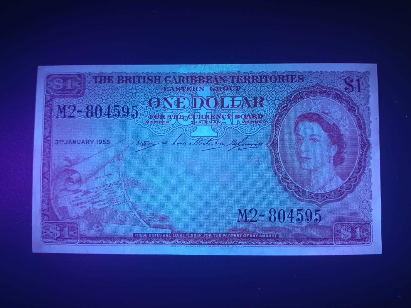 2025十二月第一期，总206期 英属加勒比领地（现东加勒比共同体）1955年1元AUNC，大皇冠女王和各构成殖民地徽章