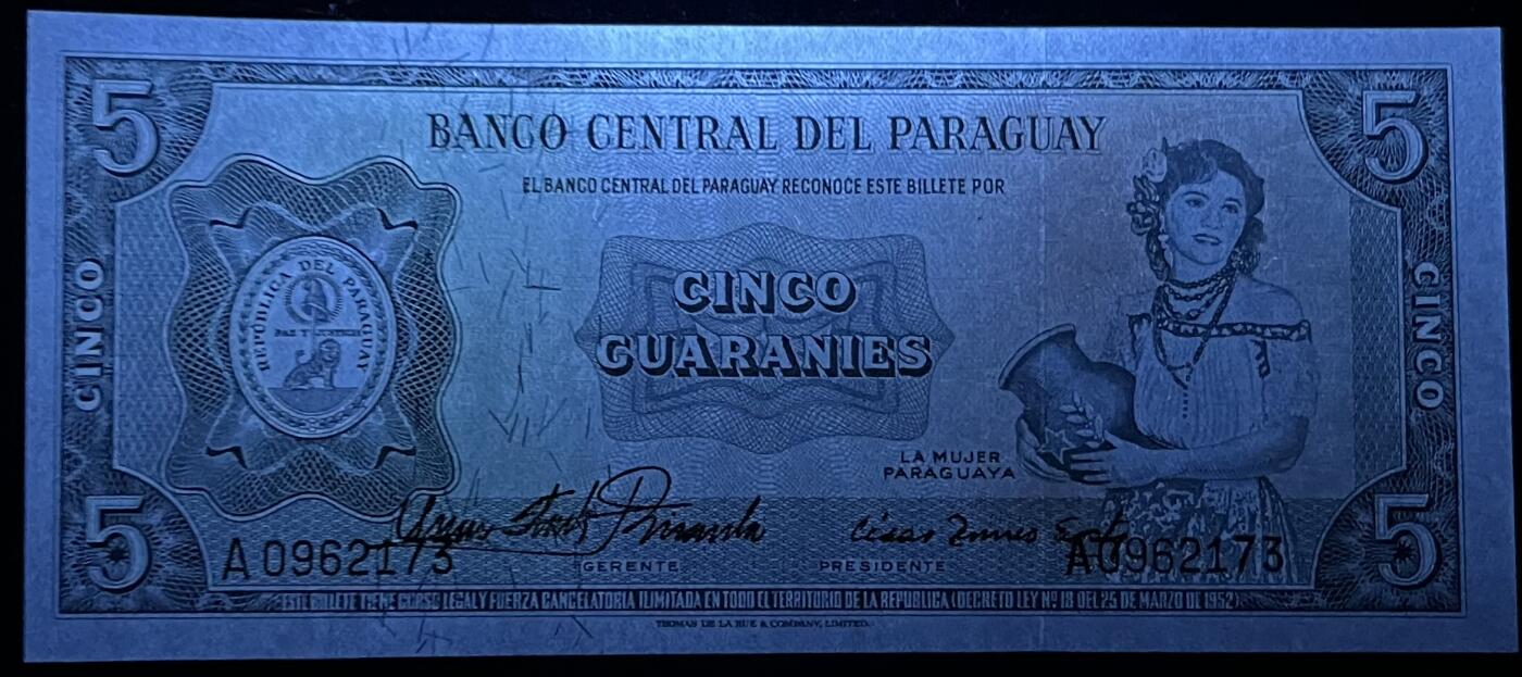 小福收藏拍卖第197期 裸钞场 本期有多张豹子号靓号 百慕大03年50元纪念钞百位号 马来亚和英属婆罗洲开国第一张纸币大冠女王 马来亚 41年1元英王乔六 法属太平洋10000法郎 捷克1000克朗纪念钞千位号  卢森堡 1000法郎  萨尔瓦多样钞 匈牙利 法罗群岛 危地马拉等多国精美纸币 巴拉圭 1963年 5瓜拉尼 首版蓝色 A冠 乱蛇号 unc