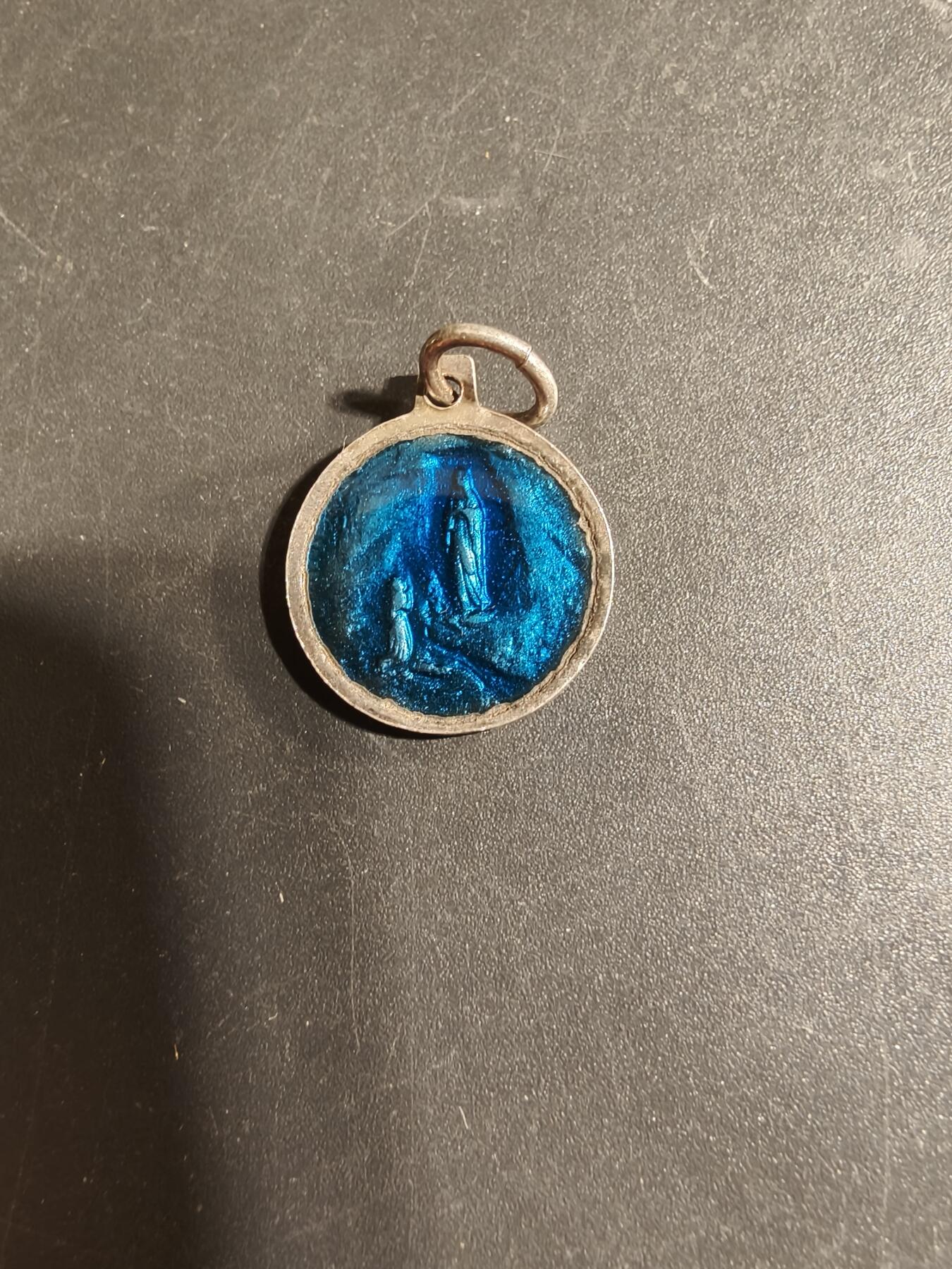 老王徽章第168期 法国天主教会纪念章