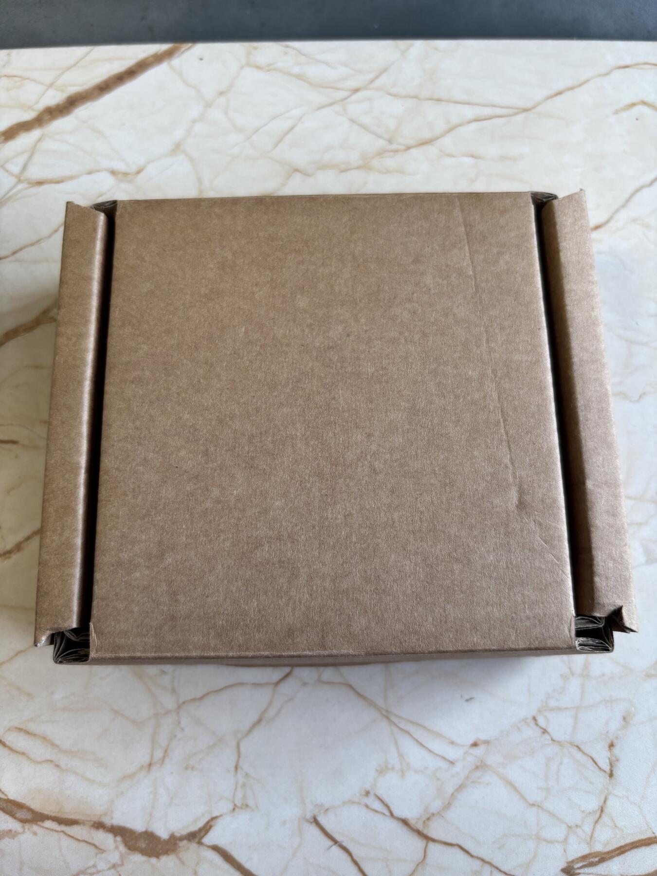 第184期拍卖 英国2022年发行致敬女王伊丽莎白二世50便士加厚精制纪念银币，925银，16克，塑料盒有破