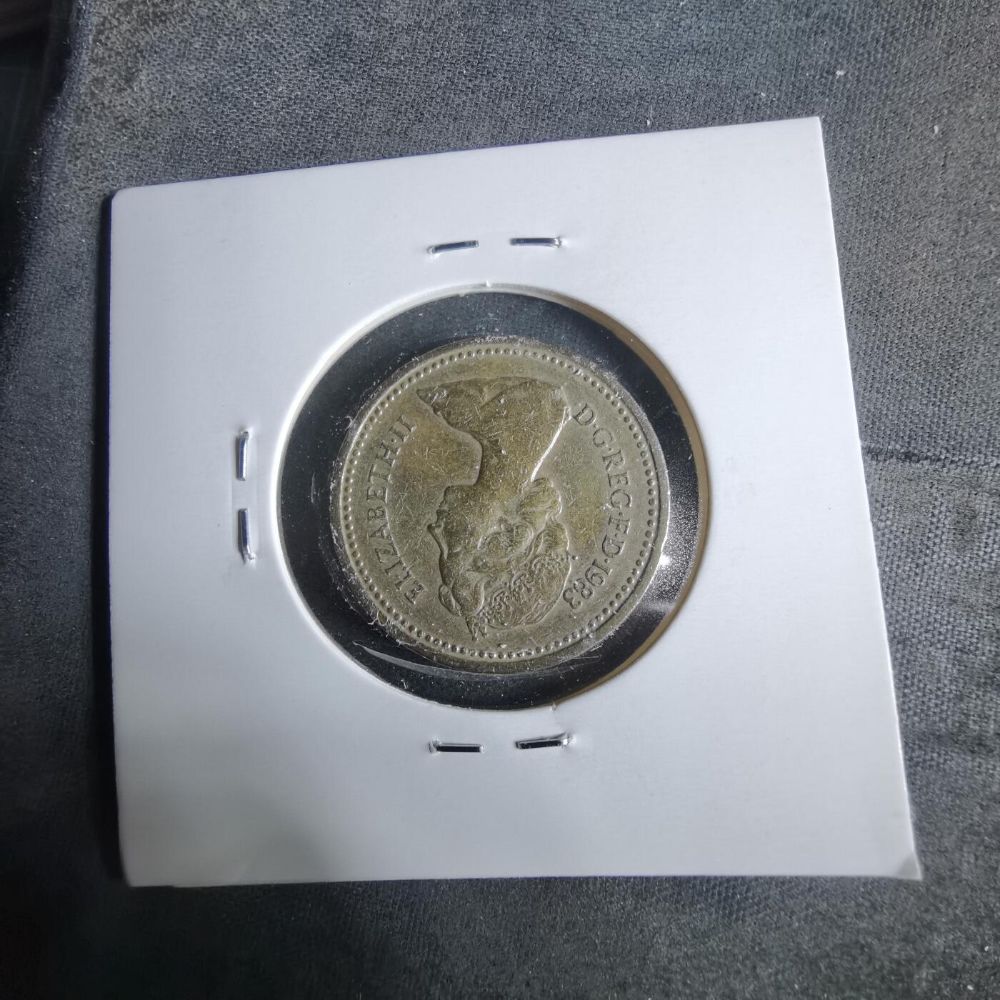 沼泽如烟--第921场 英国1983年一磅