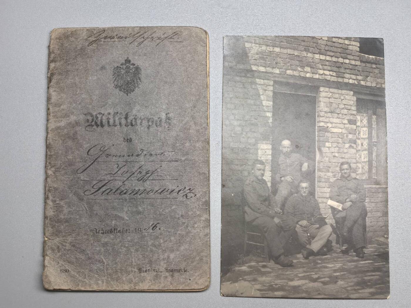 小驴勋章奖章收藏12月06日周六晚六点拍卖（珍爱和平，收藏战争，铭记历史，勿忘国耻，忠党爱国。有偿代拍，送拍规则在简介最后，参拍须阅读规则后再参拍，关系到运费包装发货时效真假辨别等关键信息，拍卖时不再发原图，看大图店主微信码在拍卖店铺介绍里） 一战德国士兵证