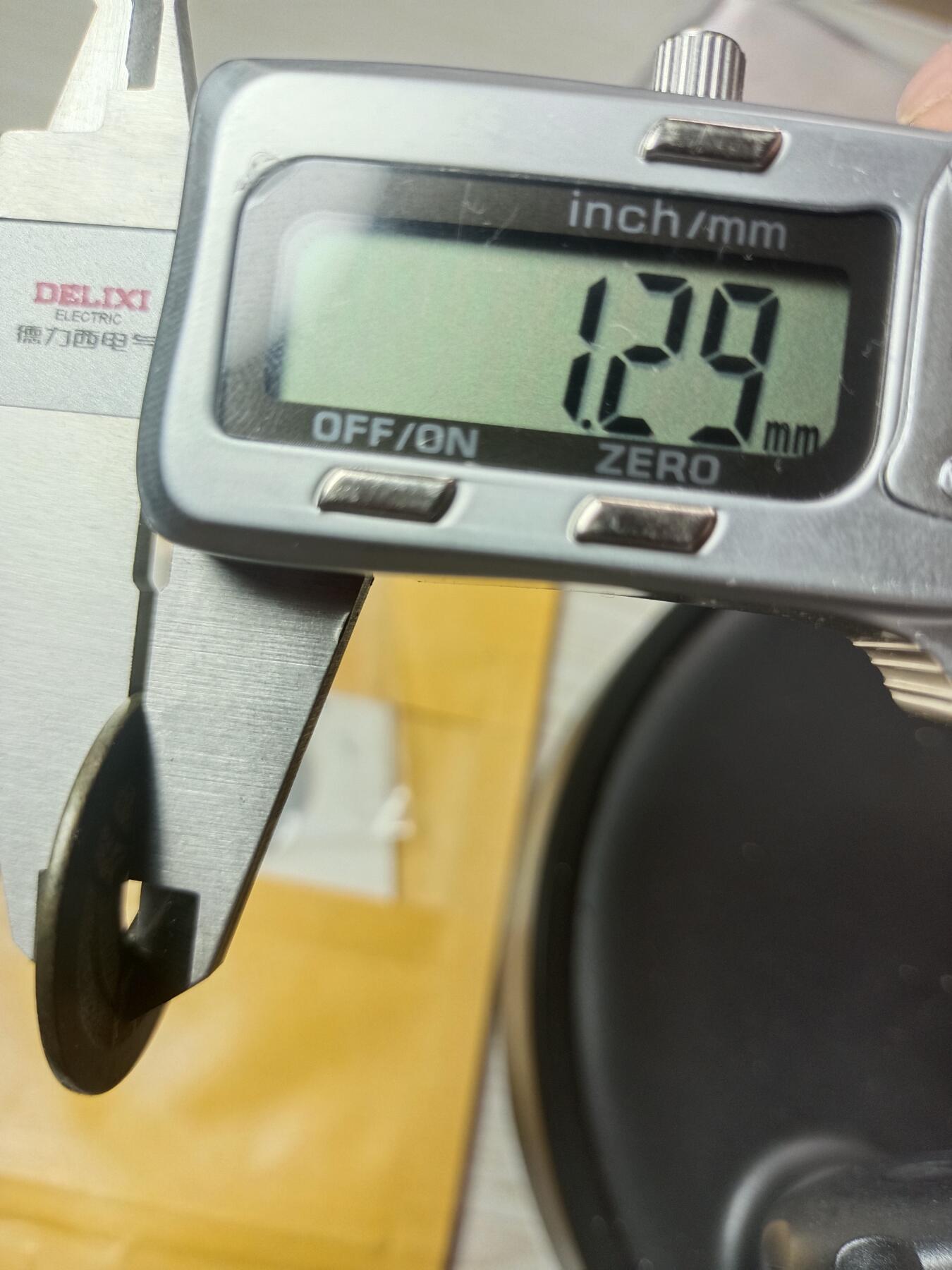 宽永通宝背水波纹，文久永宝背水波纹