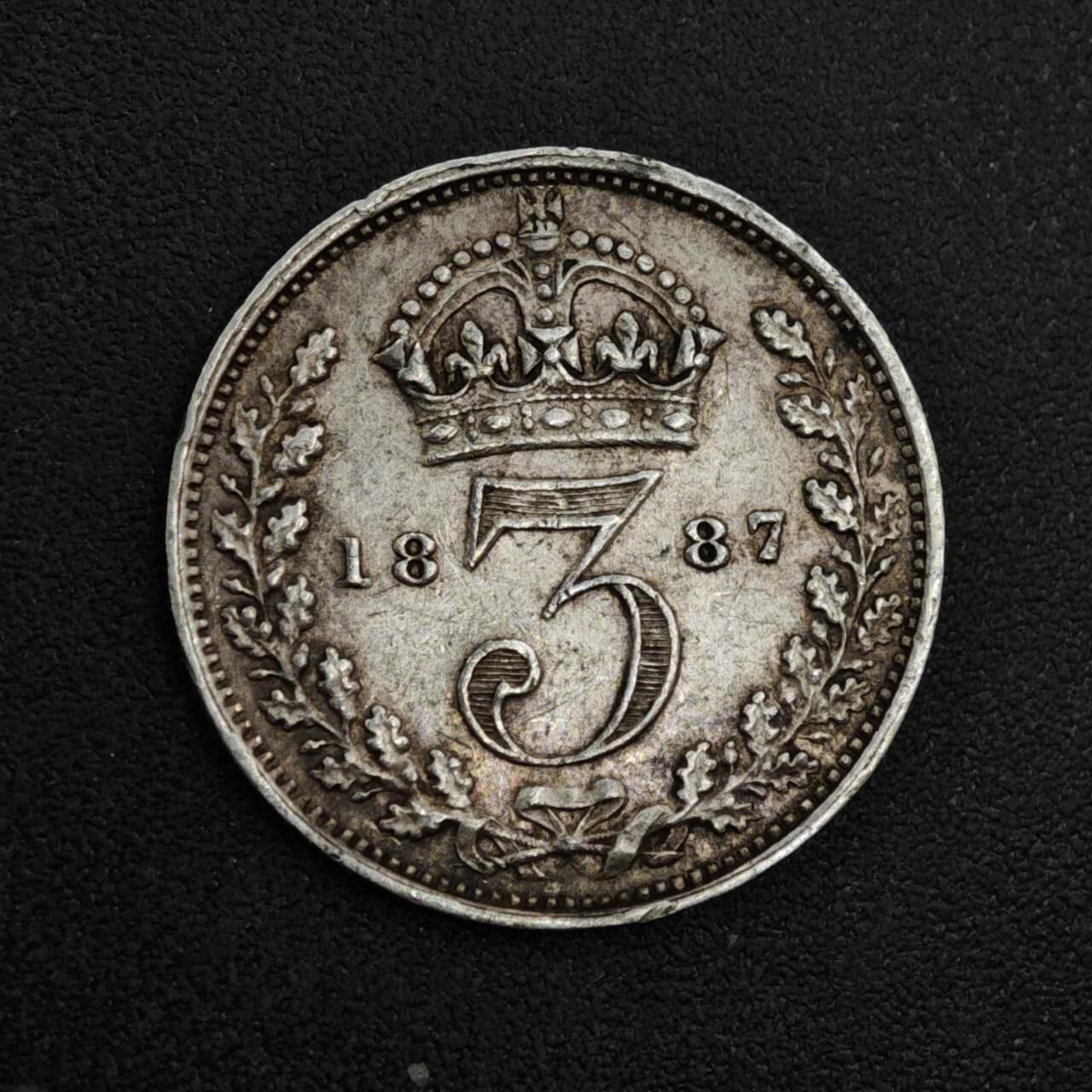 【淘币小摊】实时拍第八百一十八拍   散币小银币场   满百包邮可预留二周 每周一统一发货   英国1887年维多利亚3便士银币