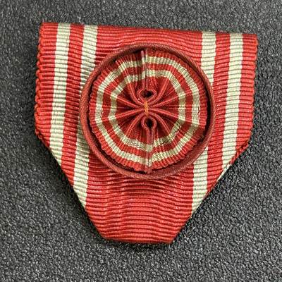 西秦中古拍卖第六十八期 - 日本红十字奖章绶带 高等级