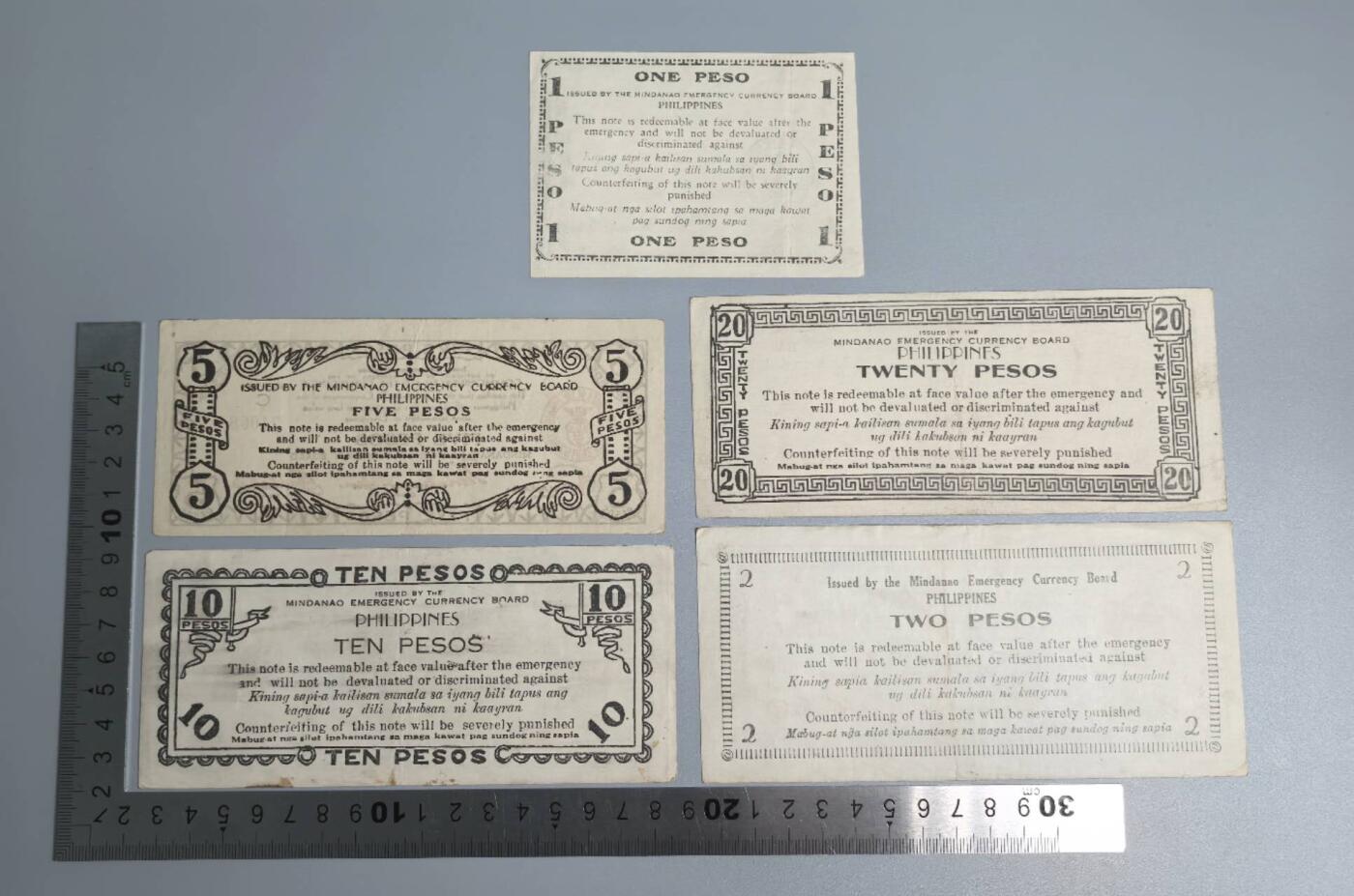 小驴勋章奖章收藏12月06日周六晚六点拍卖（珍爱和平，收藏战争，铭记历史，勿忘国耻，忠党爱国。有偿代拍，送拍规则在简介最后，参拍须阅读规则后再参拍，关系到运费包装发货时效真假辨别等关键信息，拍卖时不再发原图，看大图店主微信码在拍卖店铺介绍里） 菲律宾二战比索纸币一组