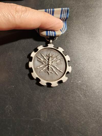 老王徽章第168期 - 美国空军功绩成就奖章