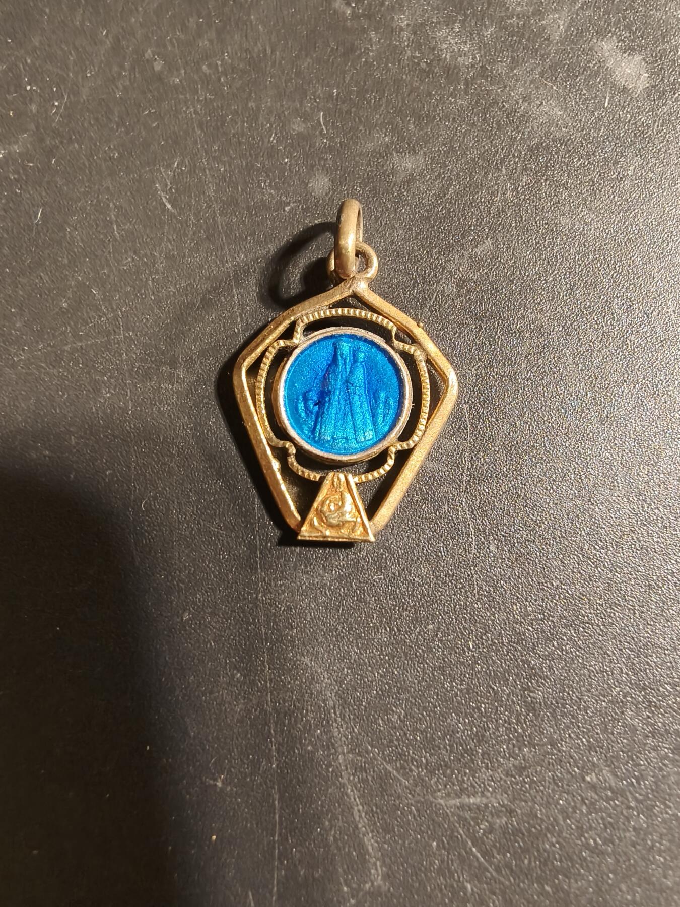 老王徽章第168期 法国天主教会纪念章