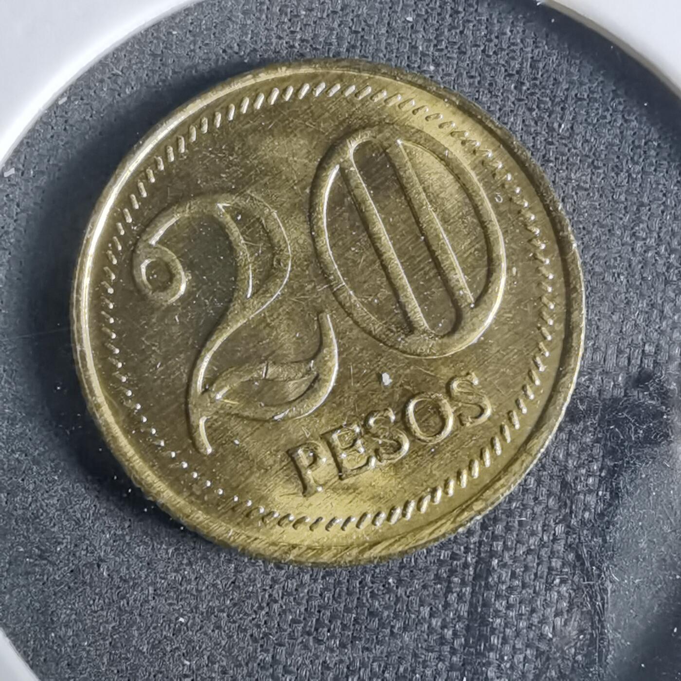 沼泽如烟--第921场 哥伦比亚2005年20比索