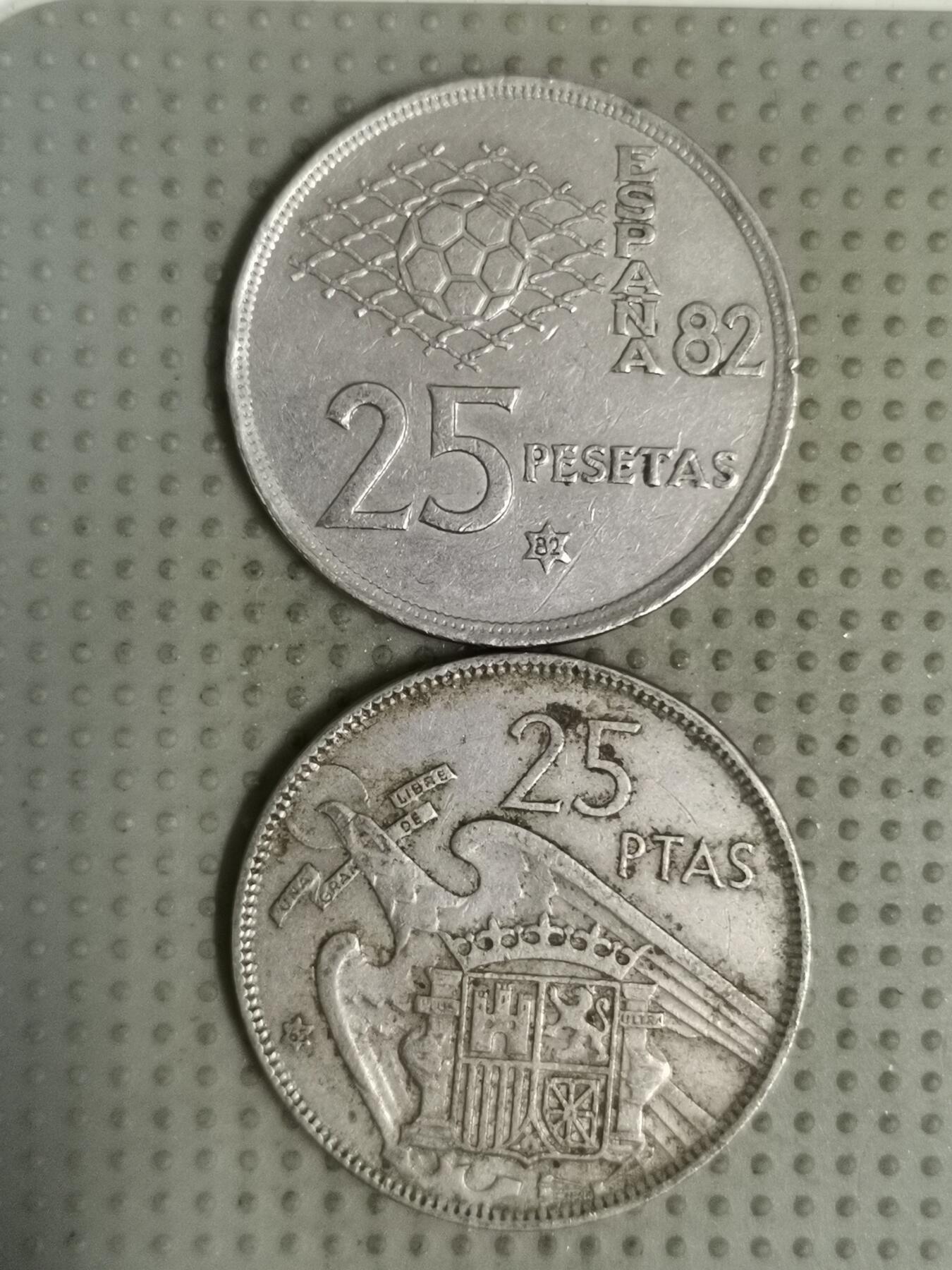 2025年第132场各国散币拍卖（总第132场） 西班牙25比塞塔2枚