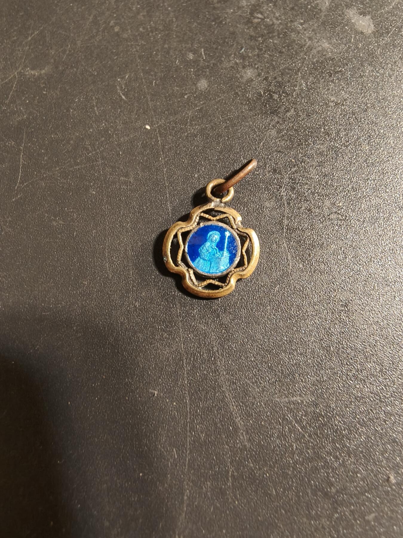 老王徽章第168期 法国天主教会纪念章