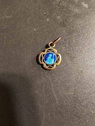 老王徽章第168期 - 法国天主教会纪念章