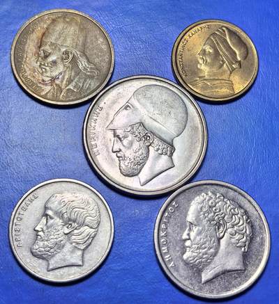 外国优质老铜币银币，周六九点倒数截拍，满百包邮，可寄存半年，喜欢朋友微信扫描二维码可直接参拍 - 希腊1978年-1990年历史名人不同面值一套