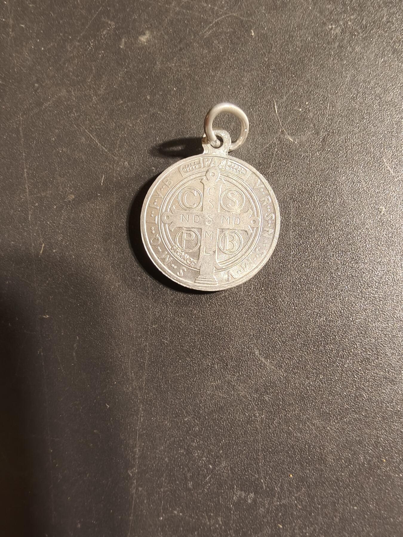 老王徽章第168期 法国天主教会纪念章