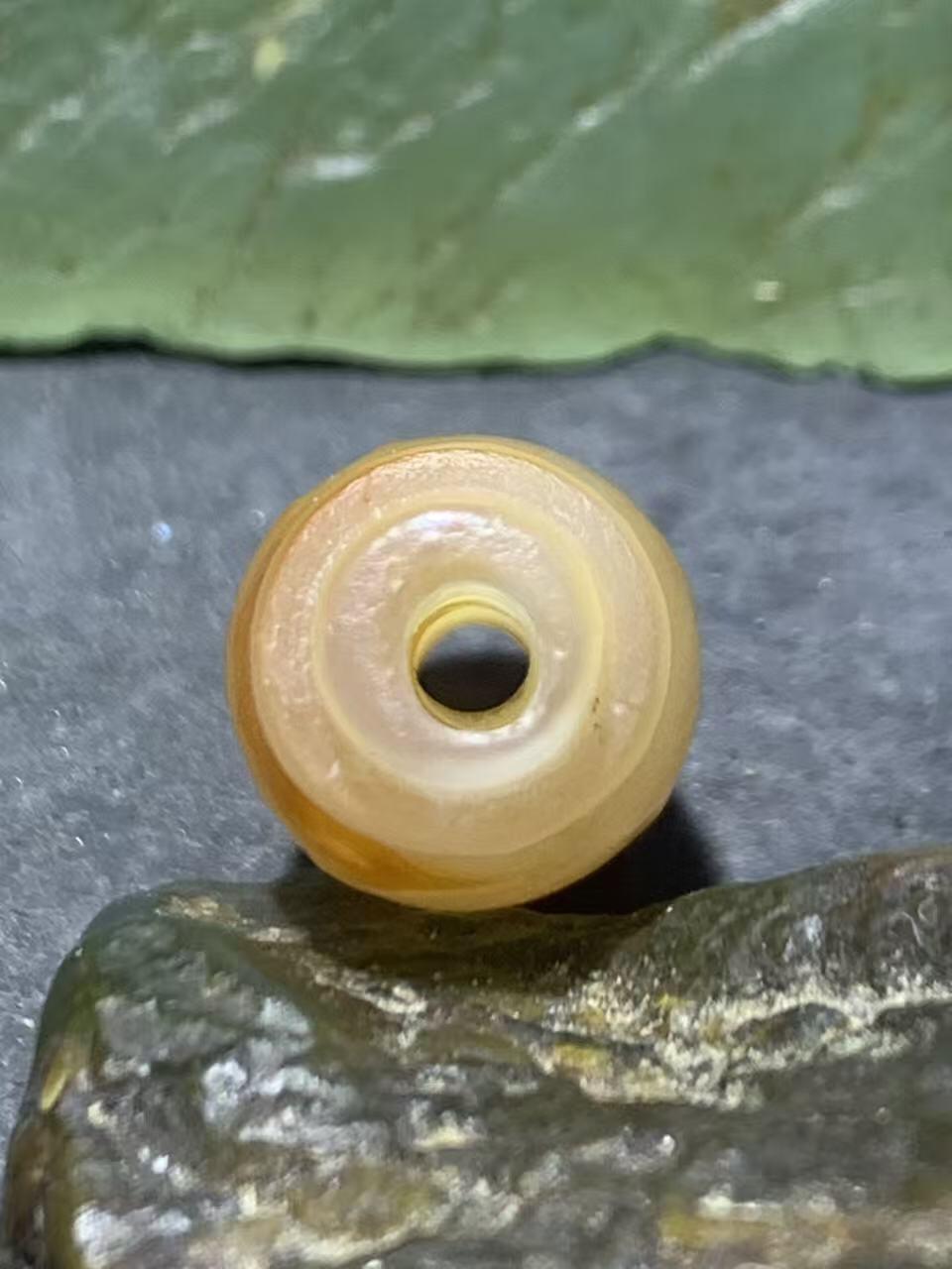 精美高玉化天眼纹风化缠丝玛瑙灯笼珠一颗