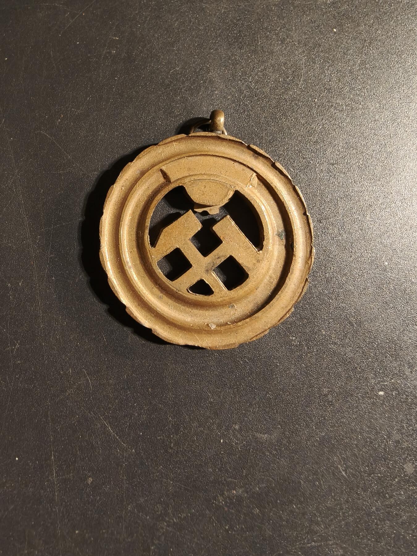 老王徽章第168期 匈牙利矿工服役奖章    无绶带