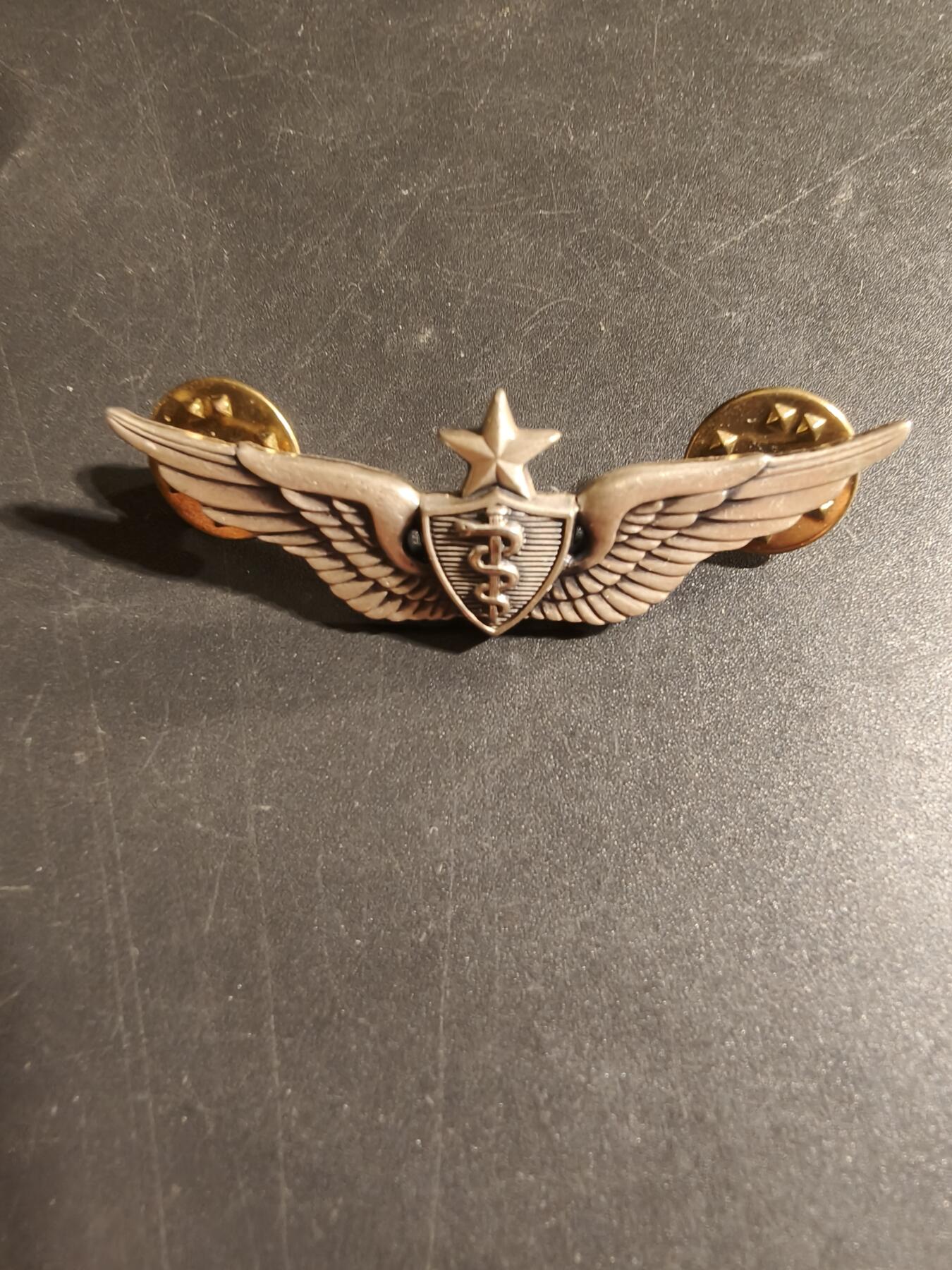 老王徽章第168期 美国空军军医中级技能章 925银 2英寸