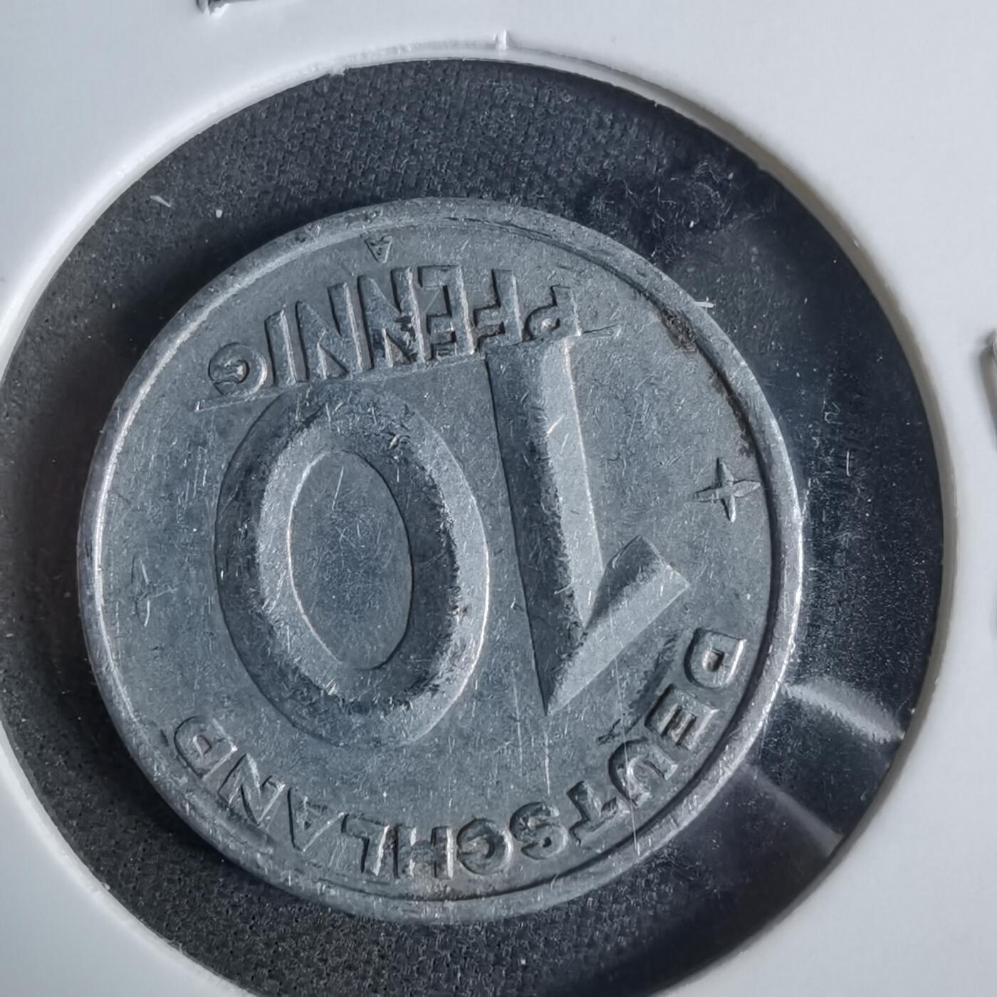 沼泽如烟--第921场 东德1948年10芬尼