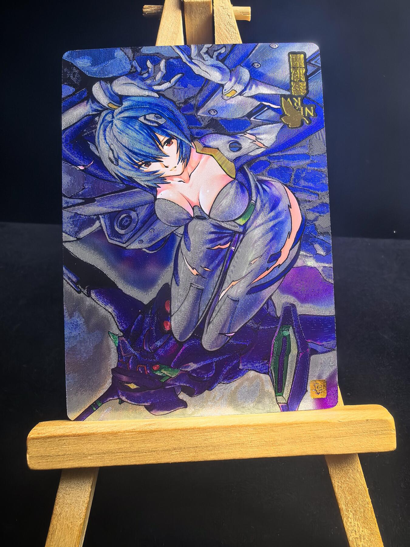 无佣金 不寄存 不收拍 链接少 我只是一个小小的卡牌收藏玩家   需要多宫大佬请私聊 部分卡牌设有底价（不想玩的那么累，即使有底价也会比市场价便宜的多，懂的自然懂） 拒绝小号抬价 大家放心拍 所有拍品部分套有卡膜 部分卡牌多宫 自制卡牌 不包厂瑕 放大镜 品控 勿拍 流拍商品会循环 感谢大家支持 留个关注 不定时上新 谢谢 奇点卡牌 原创 绫波丽粗闪