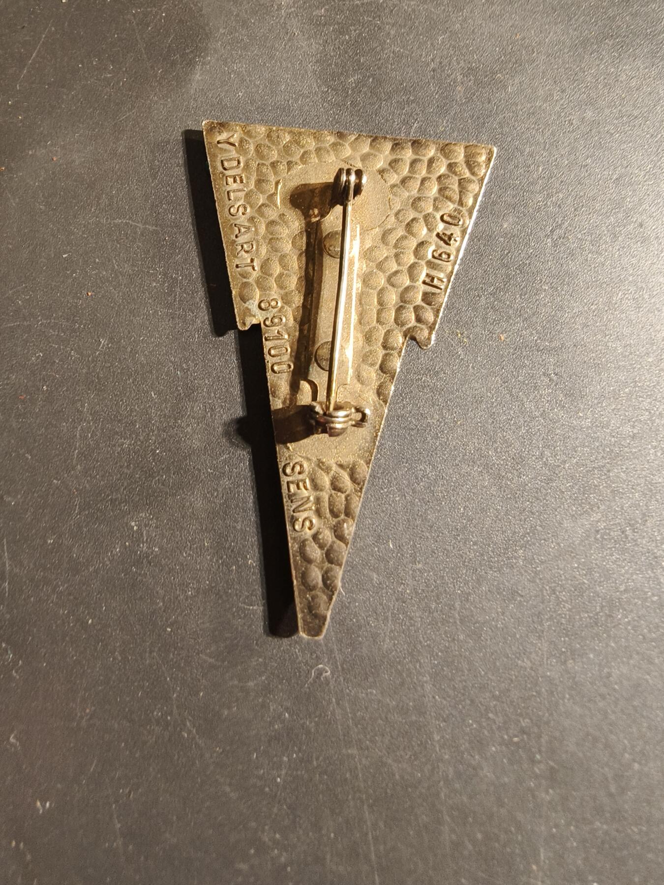 老王徽章第168期 法国第42通信团证章