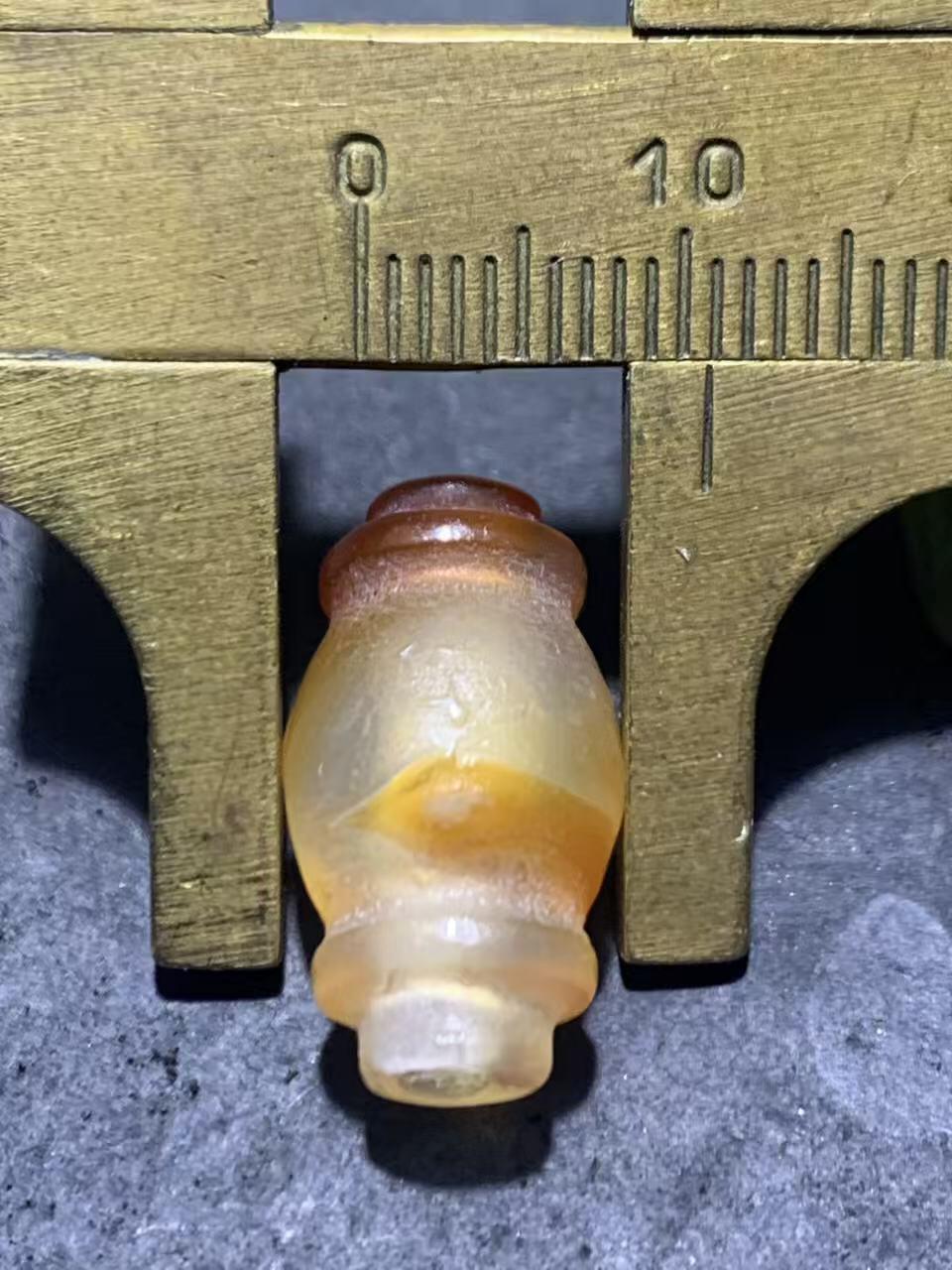 精美高玉化天眼纹风化缠丝玛瑙灯笼珠一颗