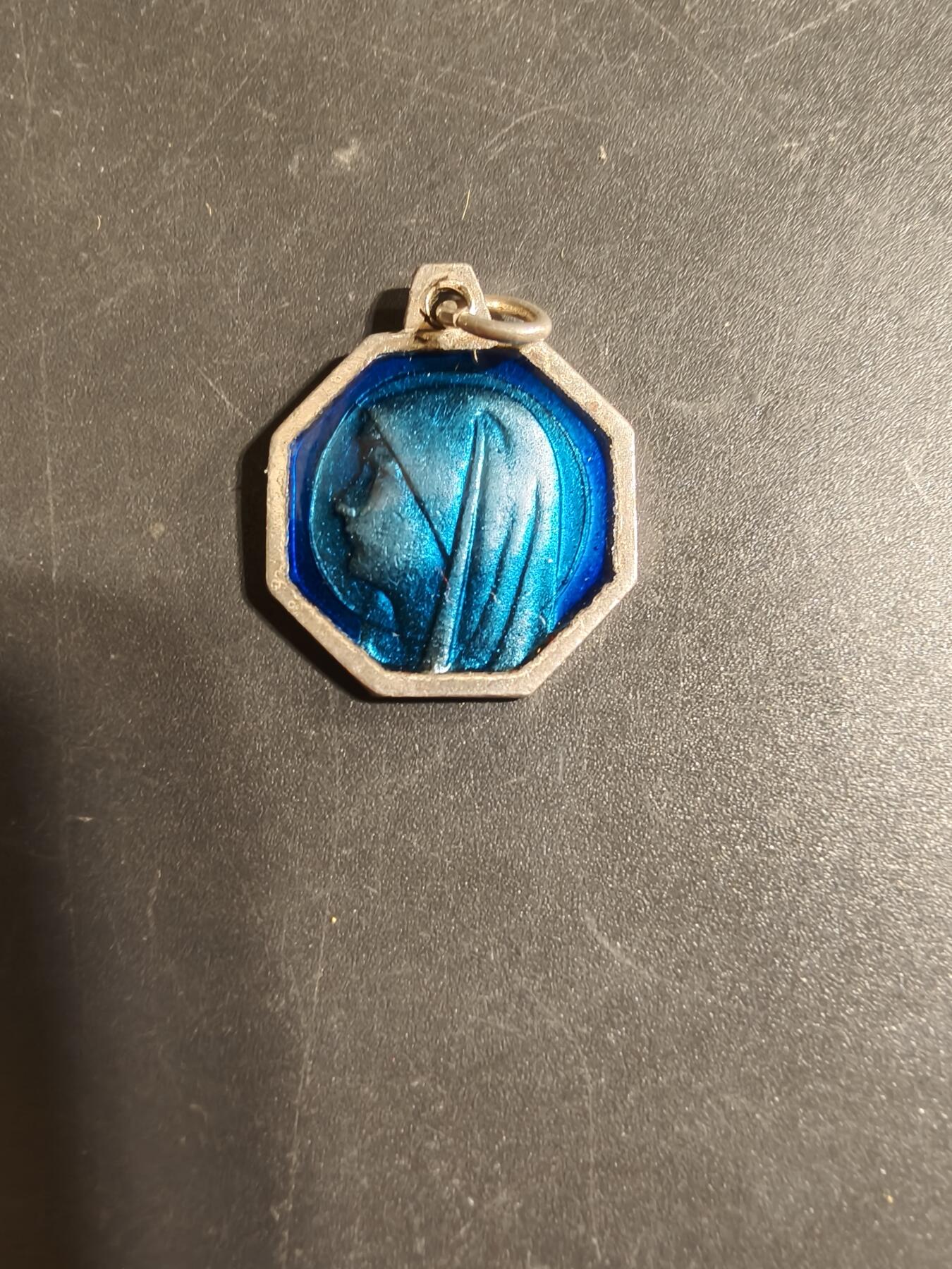 老王徽章第168期 法国天主教会纪念章