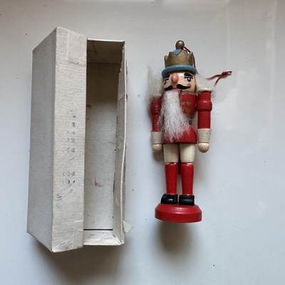 🌹外币初藏🌹🐯2025年第137场  每周二四六晚8️⃣点 接代拍 - 胡桃夹子士兵 木质玩偶摆件