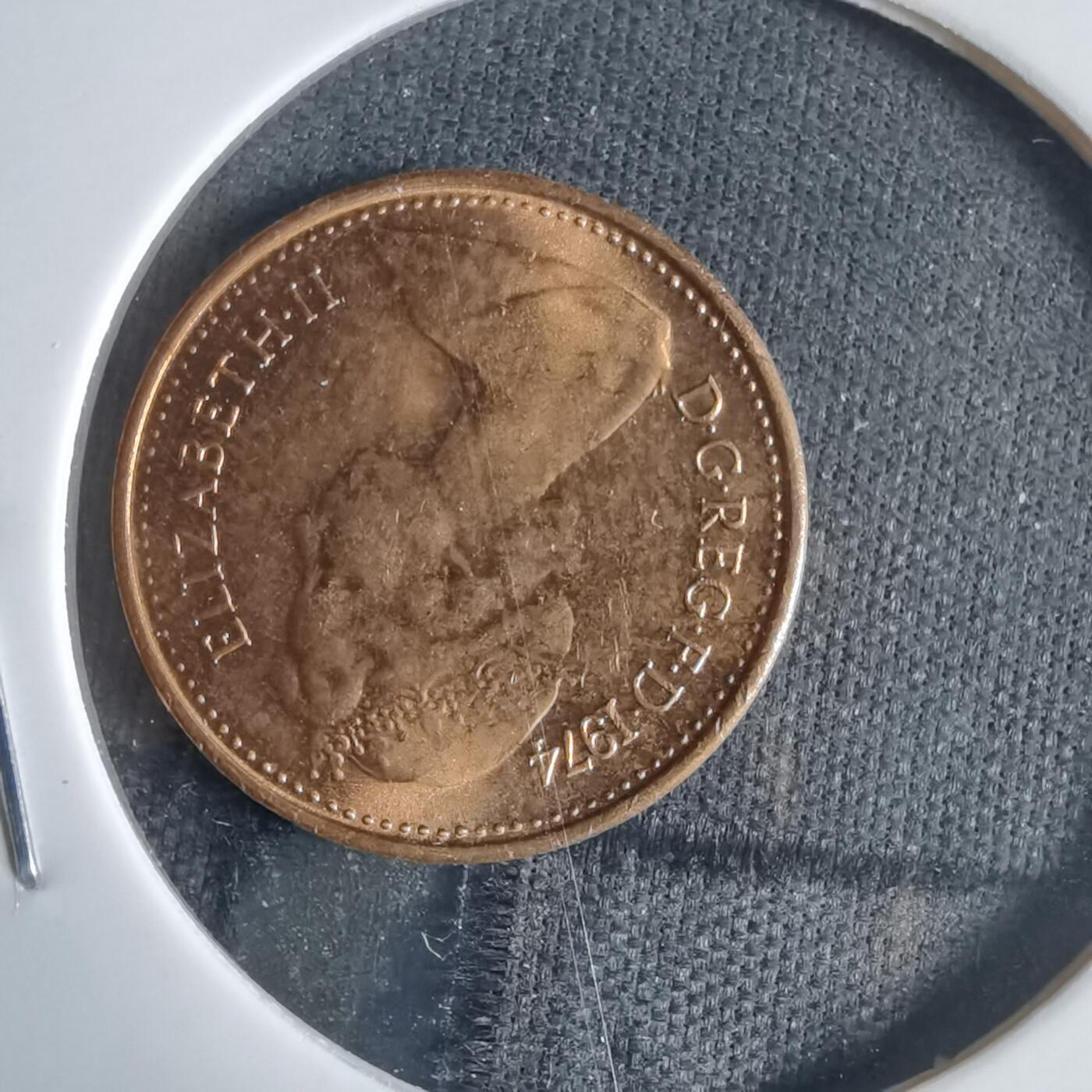 沼泽如烟--第921场 英国1974年半便士