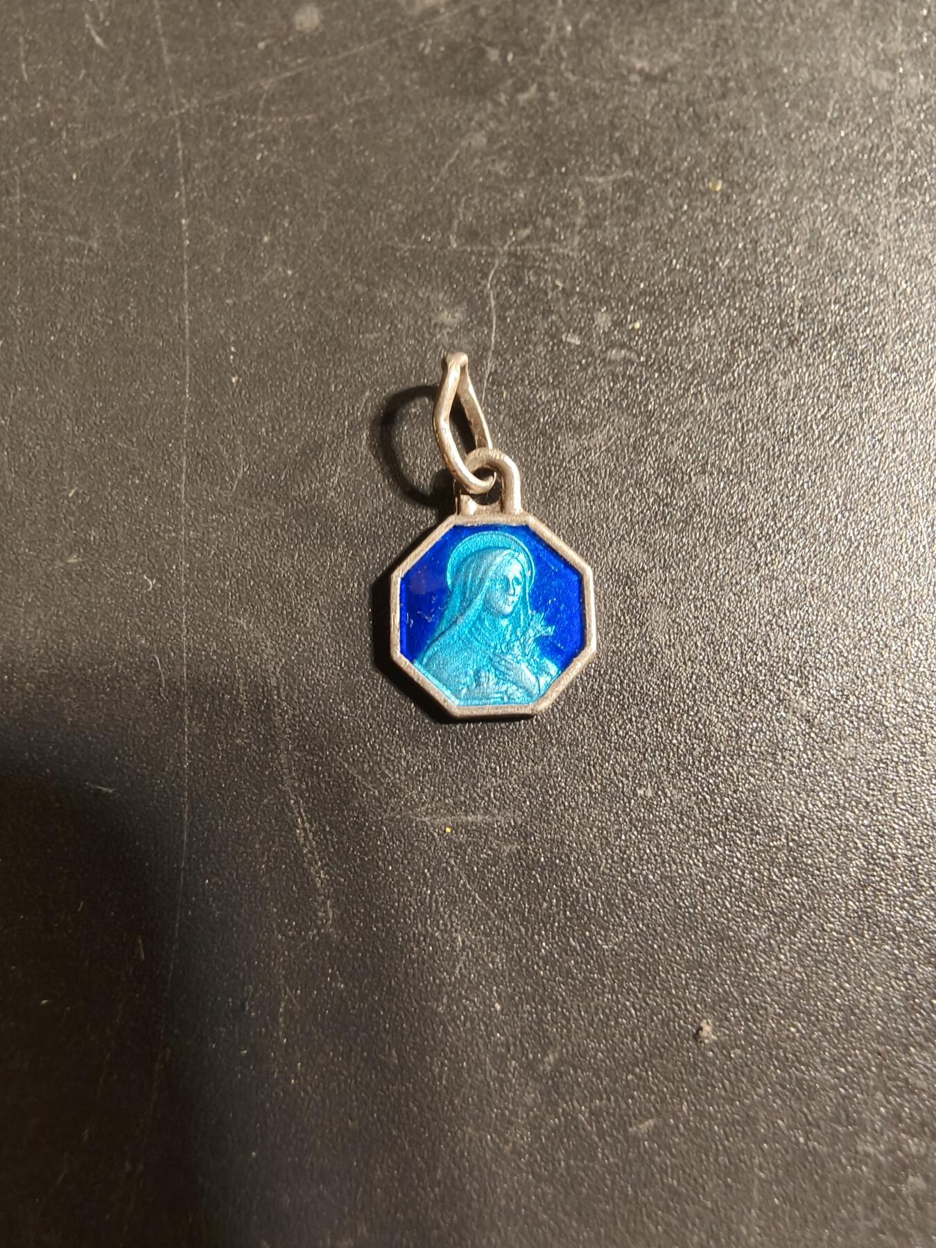 老王徽章第168期 法国天主教会纪念章