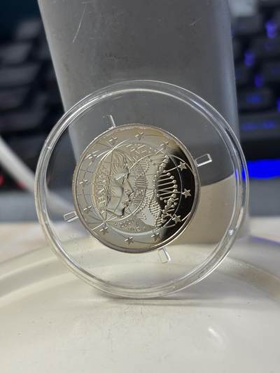 第184期拍卖 - 法国2020年医学研究精制双色纪念币，发行10000枚