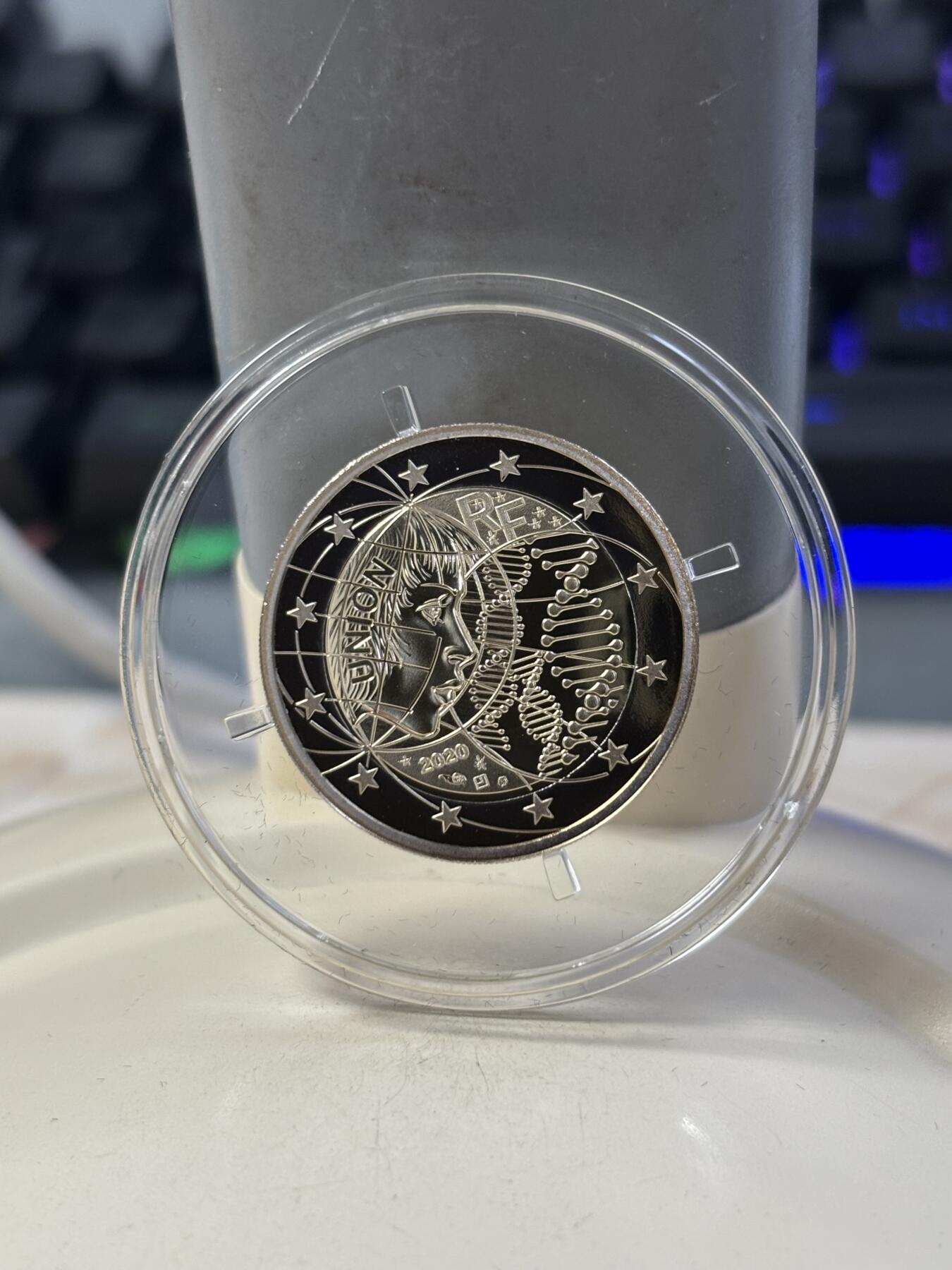 第184期拍卖 法国2020年医学研究精制双色纪念币，发行10000枚