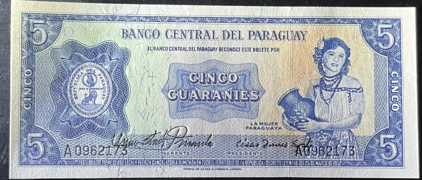 小福收藏拍卖第197期 裸钞场 本期有多张豹子号靓号 百慕大03年50元纪念钞百位号 马来亚和英属婆罗洲开国第一张纸币大冠女王 马来亚 41年1元英王乔六 法属太平洋10000法郎 捷克1000克朗纪念钞千位号  卢森堡 1000法郎  萨尔瓦多样钞 匈牙利 法罗群岛 危地马拉等多国精美纸币 巴拉圭 1963年 5瓜拉尼 首版蓝色 A冠 乱蛇号 unc