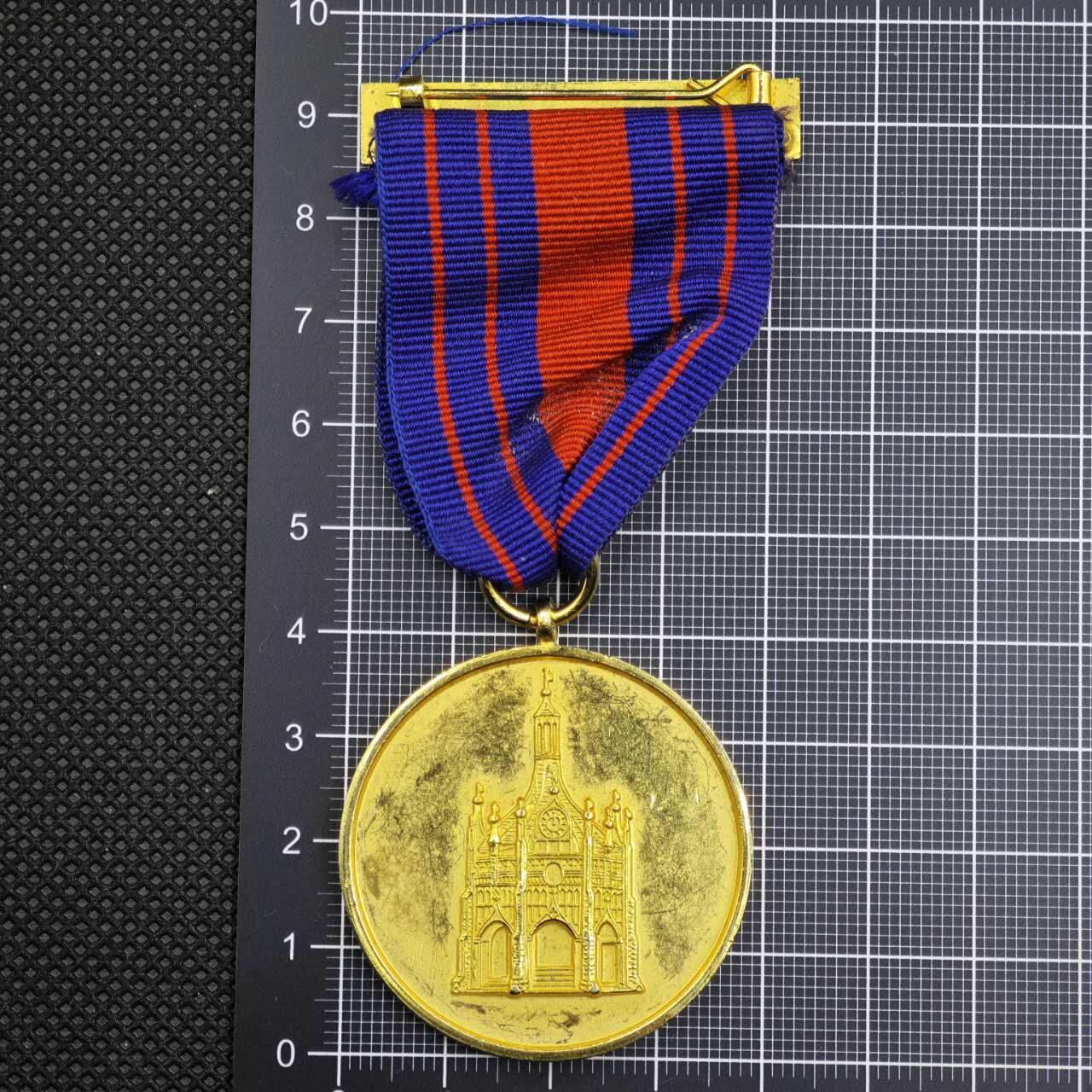 【淘币小摊】限时拍第八百二十三拍  纪念章场  满百包邮可预留两周  周一统一发货  英国奇切斯特纪念章