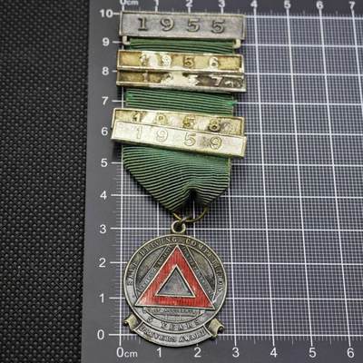 【淘币小摊】限时拍第八百二十三拍  纪念章场  满百包邮可预留两周  周一统一发货  -    1959年安全驾驶竞赛奖章