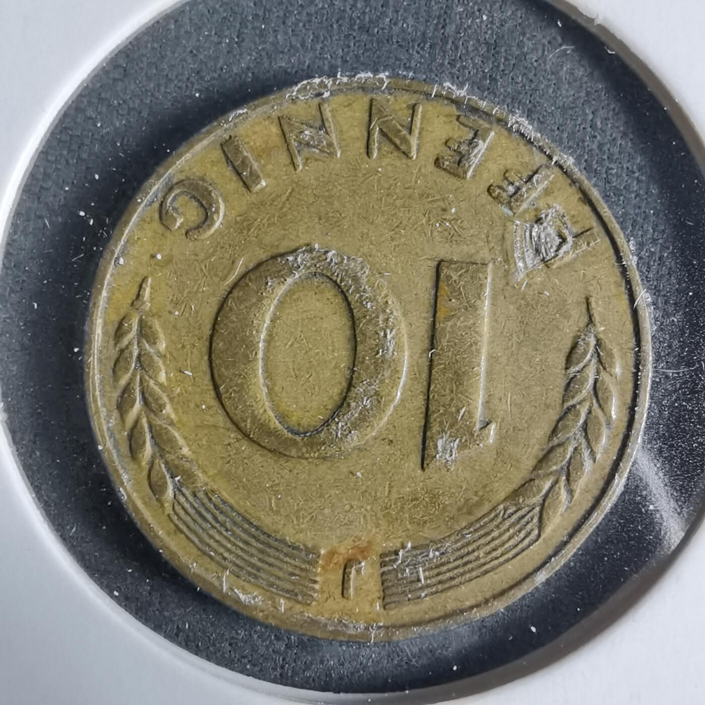 沼泽如烟--第923场 德国1949年10芬尼银行版