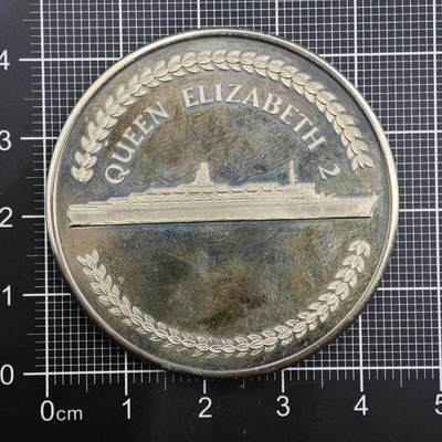 【淘币小摊】限时拍第八百二十三拍  纪念章场  满百包邮可预留两周  周一统一发货  -  伊丽莎白二世女王号邮轮