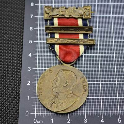 【淘币小摊】限时拍第八百二十三拍  纪念章场  满百包邮可预留两周  周一统一发货  -  英国1912年乔治六世出勤优异奖章