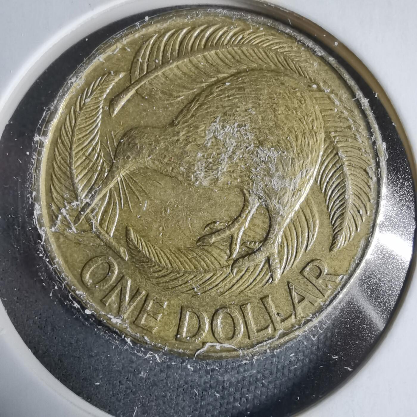 沼泽如烟--第923场 新西兰1990年一元