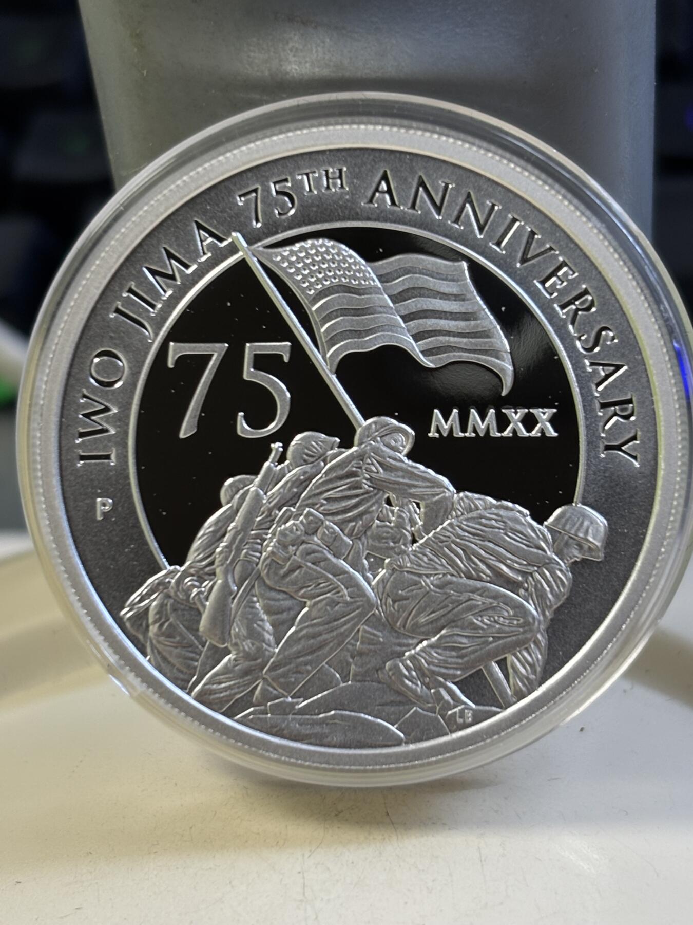 第184期拍卖 图瓦卢2020年二战硫磺岛战役2盎司高浮雕加厚银币，9999银银价862，