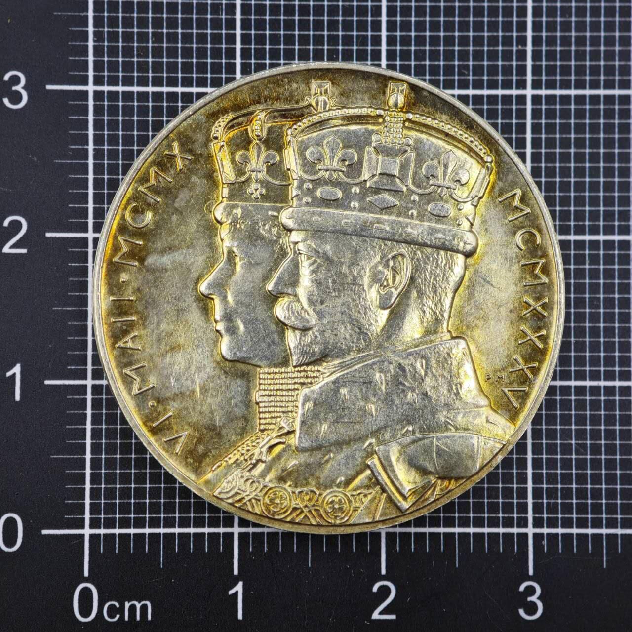 【淘币小摊】限时拍第八百二十三拍  纪念章场  满百包邮可预留两周  周一统一发货   英国1935年乔治五世登基银禧银章