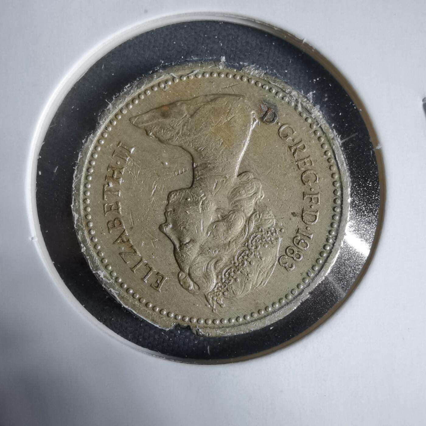 沼泽如烟--第923场 英国1983年1磅