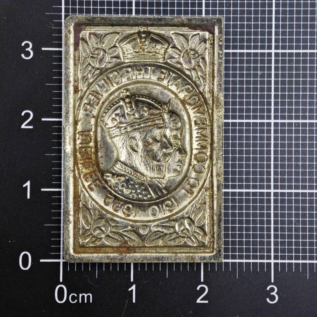 【淘币小摊】限时拍第八百二十三拍  纪念章场  满百包邮可预留两周  周一统一发货   英国1935年乔治五世登基银禧纪念章