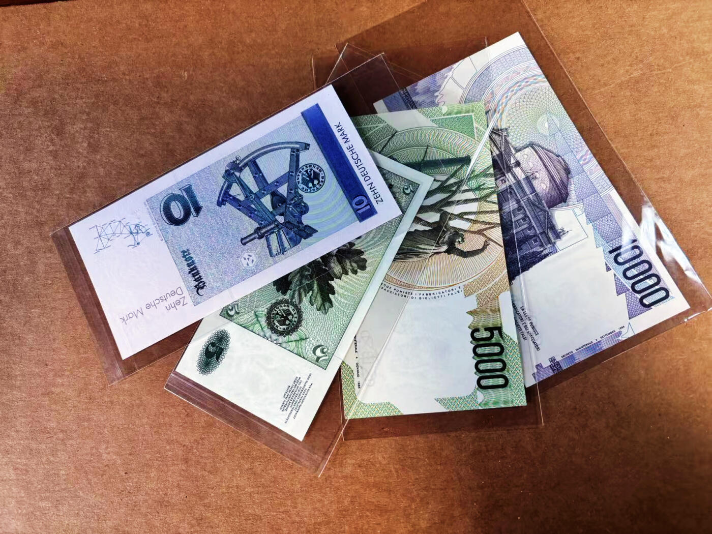 【Blue Auction】世界纸币精拍第759期——18级TOP拍卖/信誉/品质/专业/高效💫 【一组4张】意大利5000-10000里拉&德国 5-10马克 全新UNC